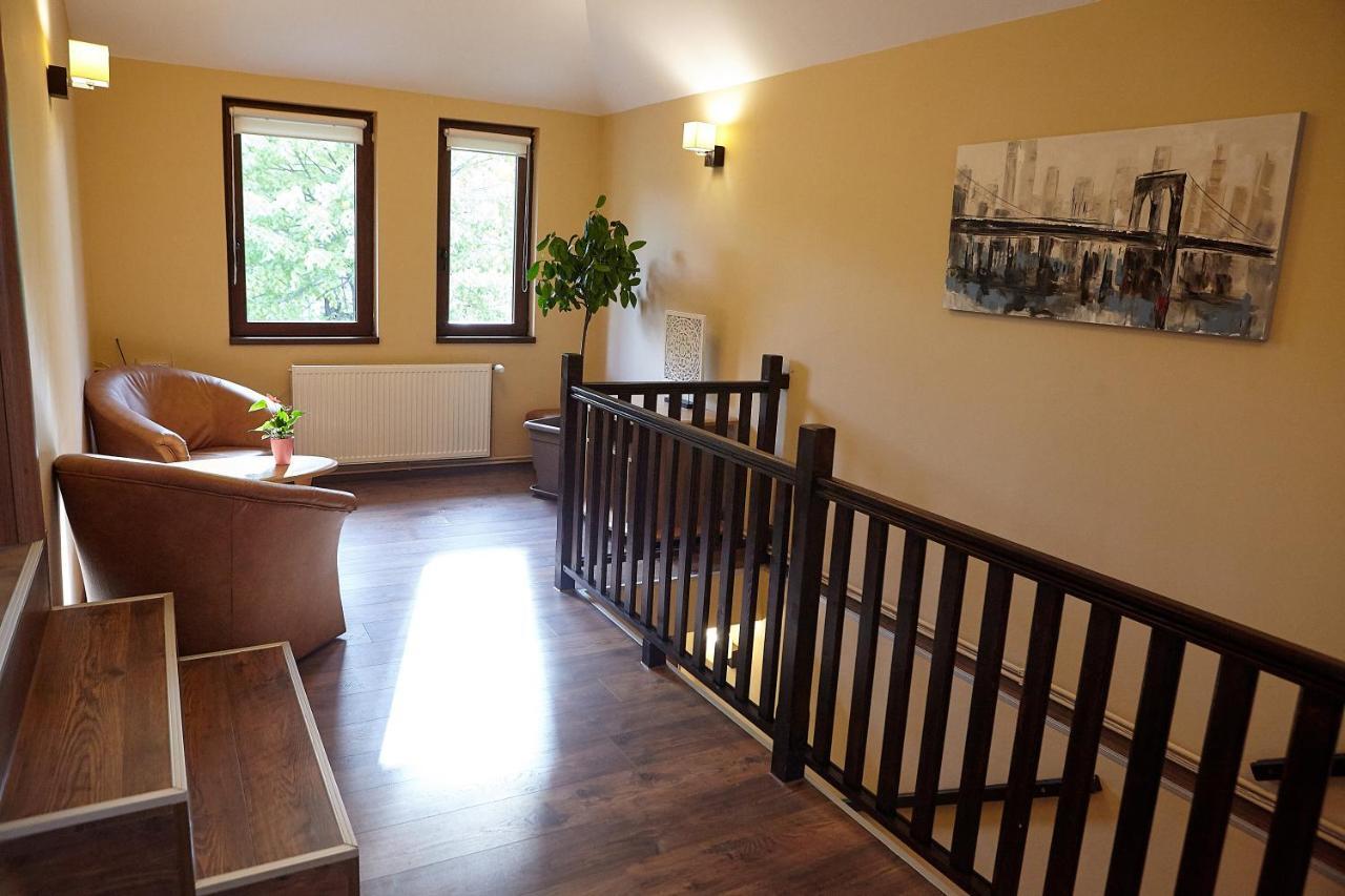 Apartament Rozelor Брашов Экстерьер фото