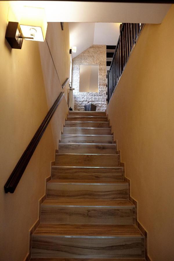 Apartament Rozelor Брашов Экстерьер фото